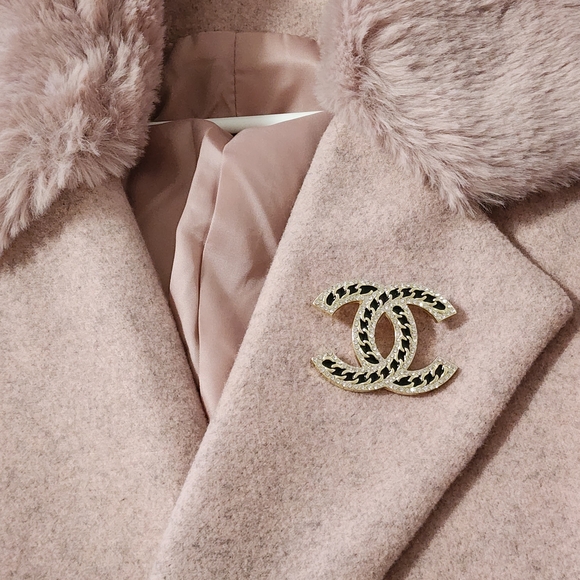 Chanel Brooch Pin - Picture 13 of 13